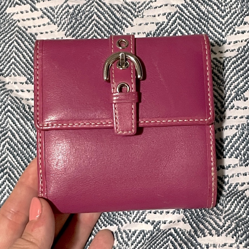 Coach PINK Wallet bi-fold